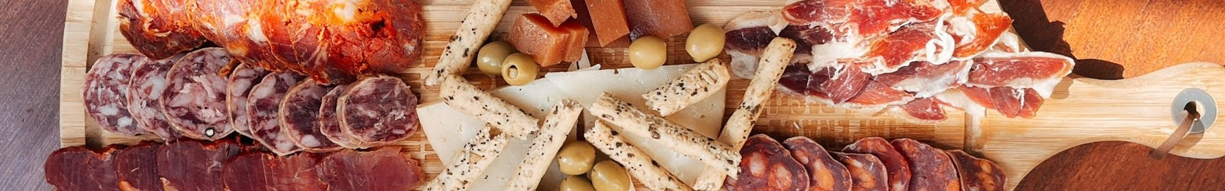 Cómo Presentar una Tabla de Embutidos y Quesos de la mejor forma