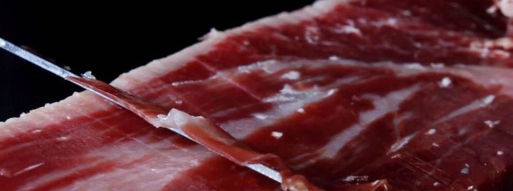 puntos blancos jamon