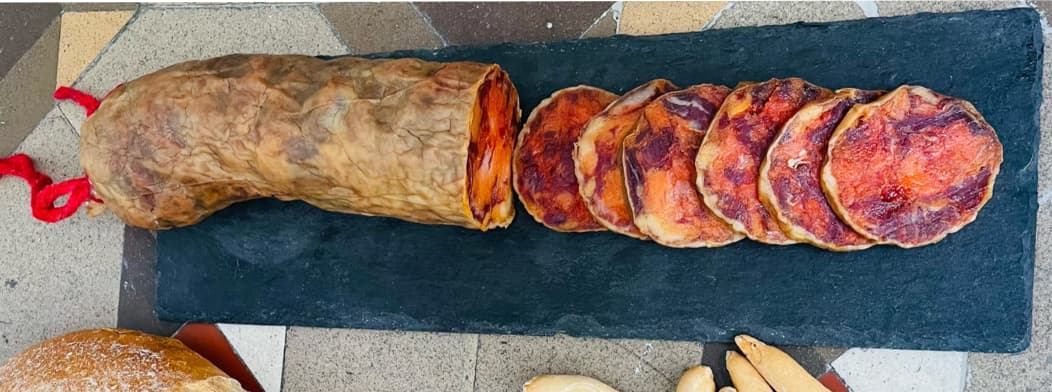 Chorizo Cular: Qué es y Diferencias con Chorizo Ibérico - Productos ibéricos de bellota - RR