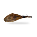 Jamón de bellota 100% ibérico entero, en horizontal, con la etiqueta RR en la caña.